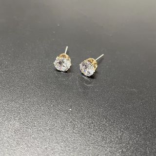 On Sale! Beautiful diamond earrings