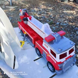 Paw Patrol Marshall Ultimate Rescue Fire Truck Extending Ladder Electronic