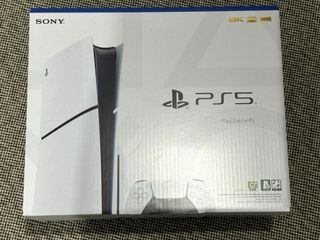 PlayStation/PS5 slim console disc edition with 1 controller (brand new/unopened, with receipt)