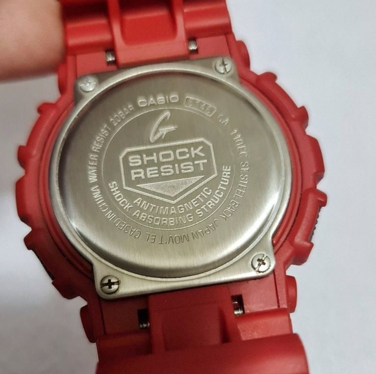 RARE CASIO G Shock Analog Digital Red GA 110FC 1A RETAIL PRICE 378