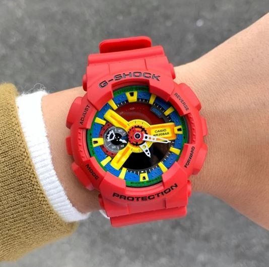 RARE CASIO G Shock Analog Digital Red GA 110FC 1A RETAIL PRICE 378