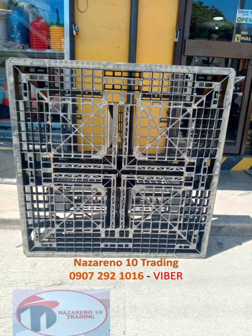 Second hand plastic pallet 22, Commercial & Industrial, Construction ...