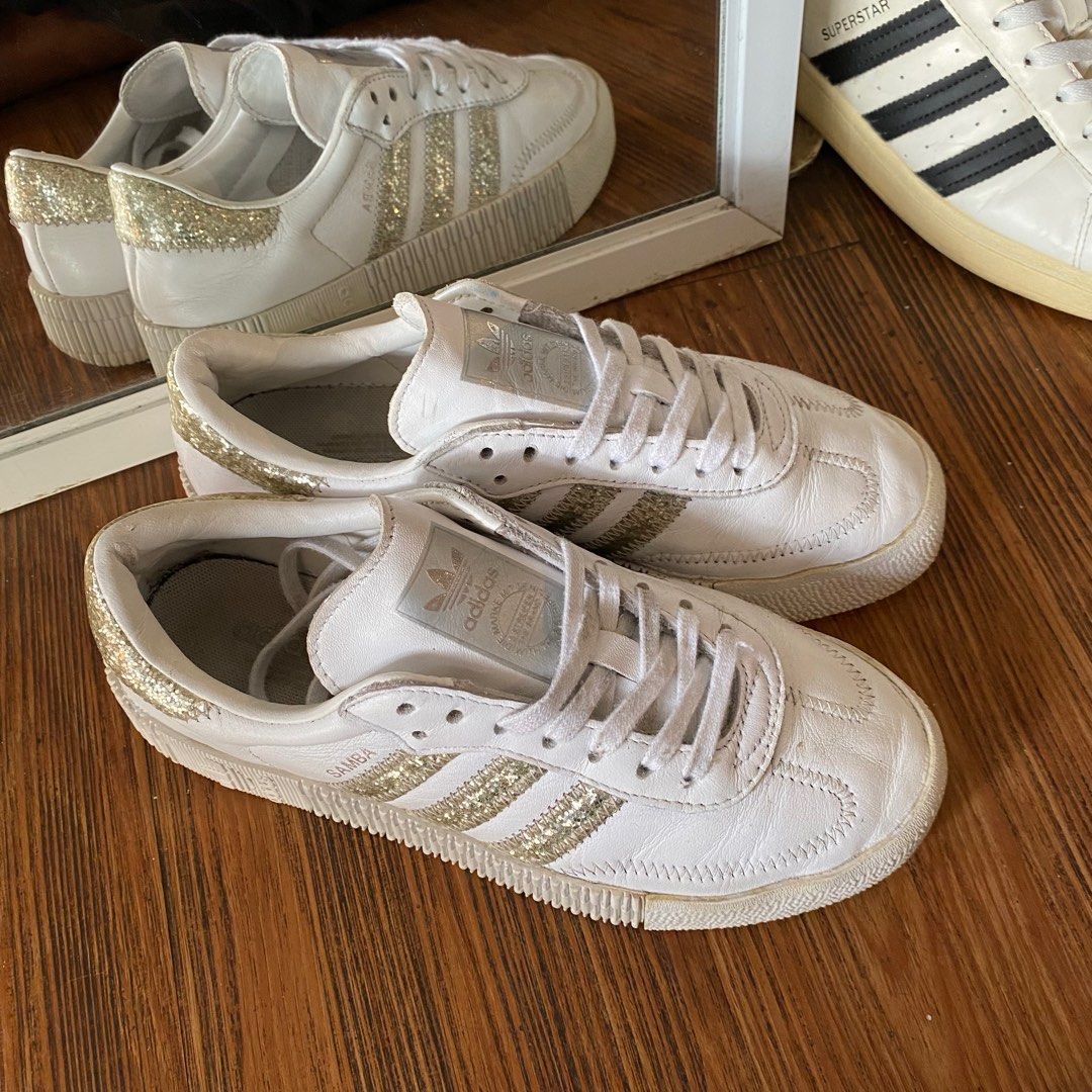 Sepatu adidas samba rose white silver glitter casual original murah not samba og gazelle indoor spezial hamburg sneakers second msrket Fesyen Wanita Sepatu di Carousell