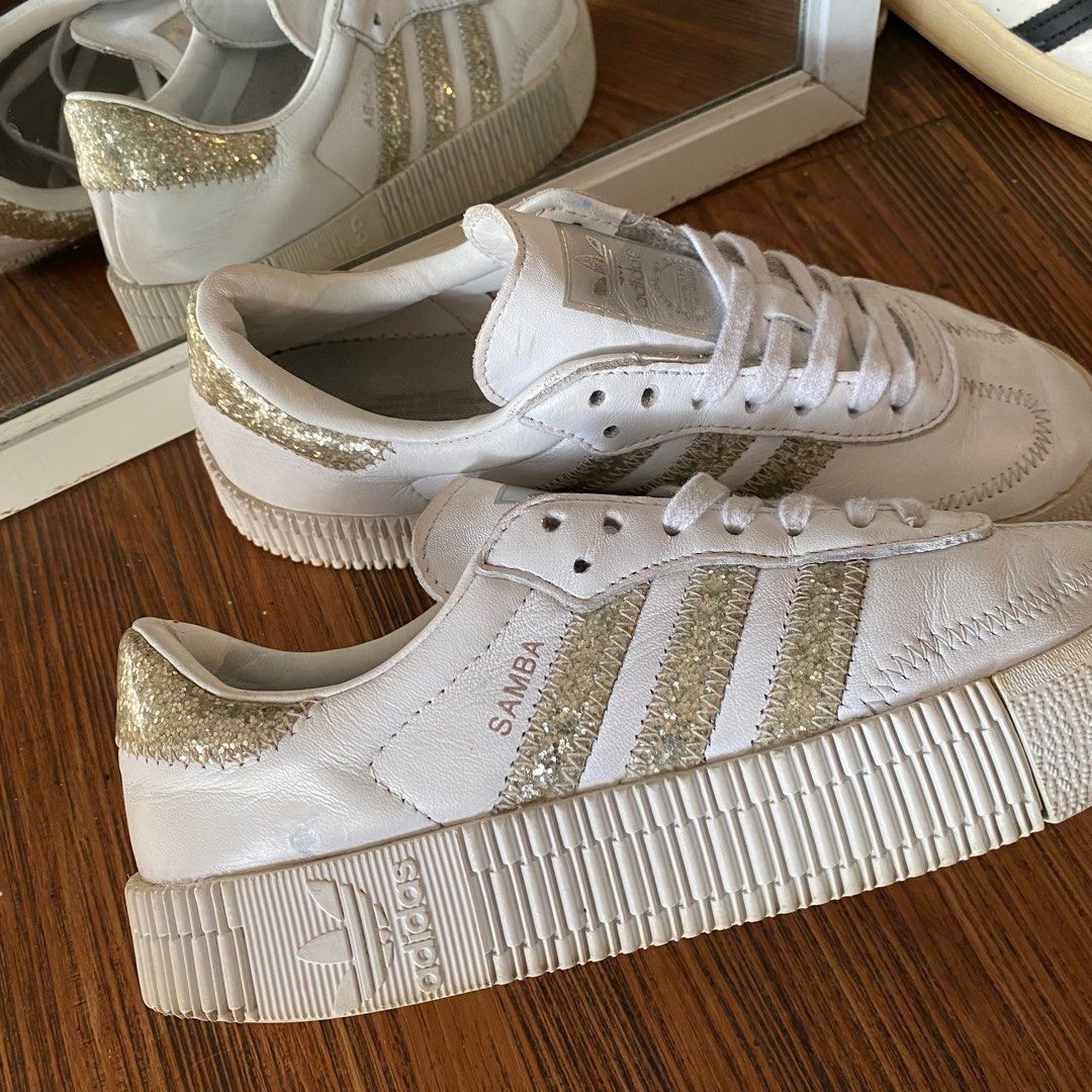 Sepatu adidas samba rose white silver glitter casual original murah not samba og gazelle indoor spezial hamburg sneakers second msrket Fesyen Wanita Sepatu di Carousell