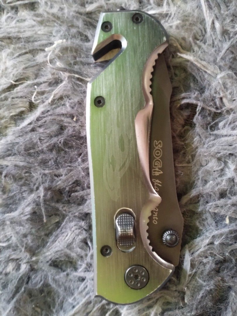 Sofa flash tanto 440 steel (Category: Hiking & Camping) located in Quezon City. Submitted by necromoger (Listing ID 1309267005, Image 2). Description: made in USA.