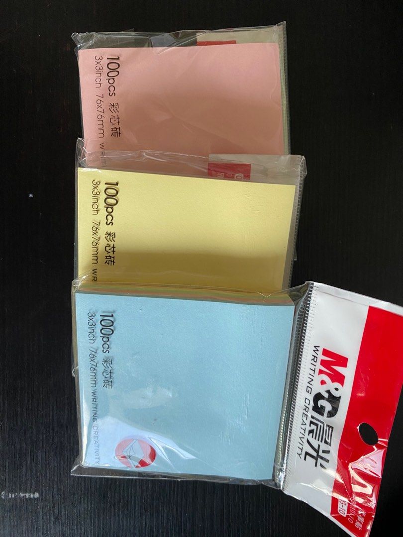 ONLY $1 ,Sticky notes, Post it notes, (Category: Stationery & School Supplies) located in Singapore. Submitted by 966804 (Listing ID 1309259131, Image 2). Description: Brand new with packaging Have 3 of them $1 for one $2 for three.