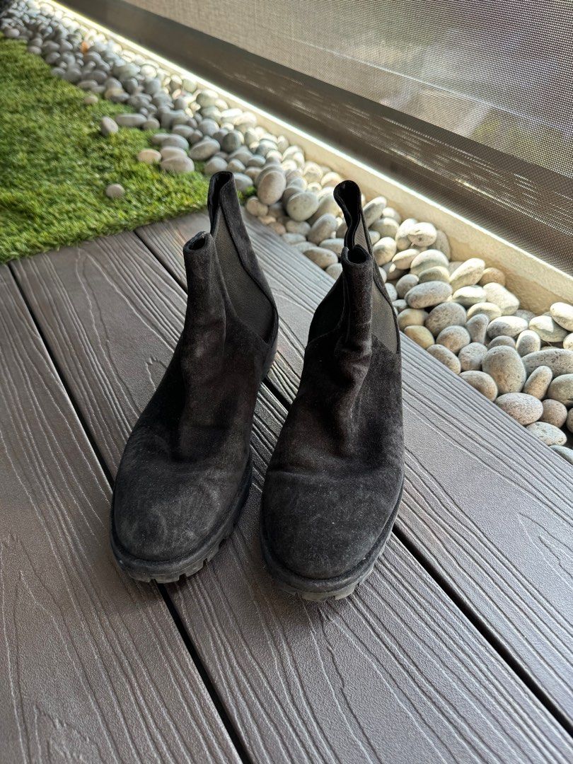 Stuart weitzman comfortable hot sale