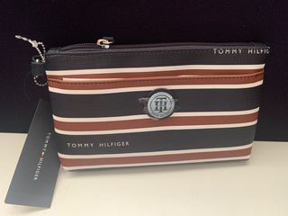 Tommy Hilfiger purse