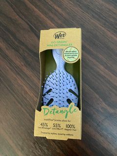 WET brush mini detangler