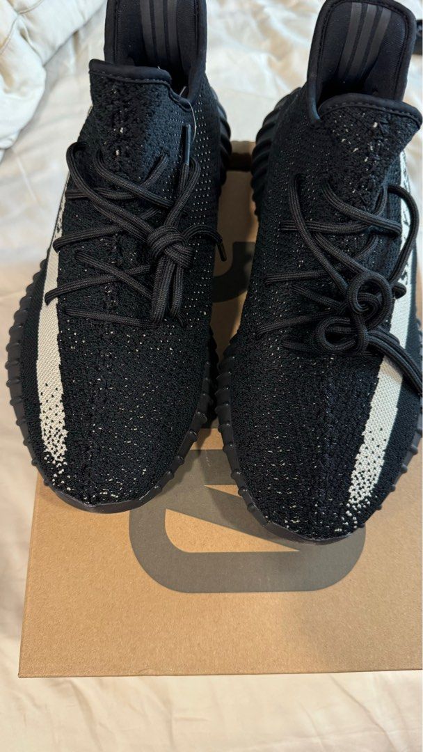 Yeezy oreo uk deals