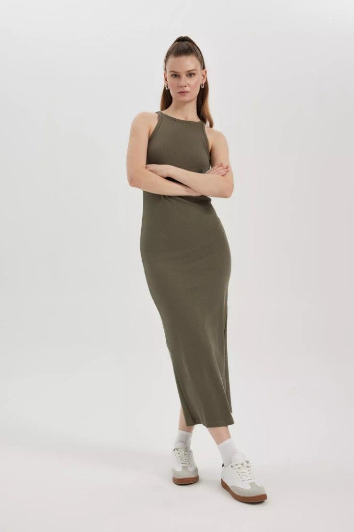 ZALORA olive bodycon dress Women s Fashion Dresses Sets Dresses on Carousell