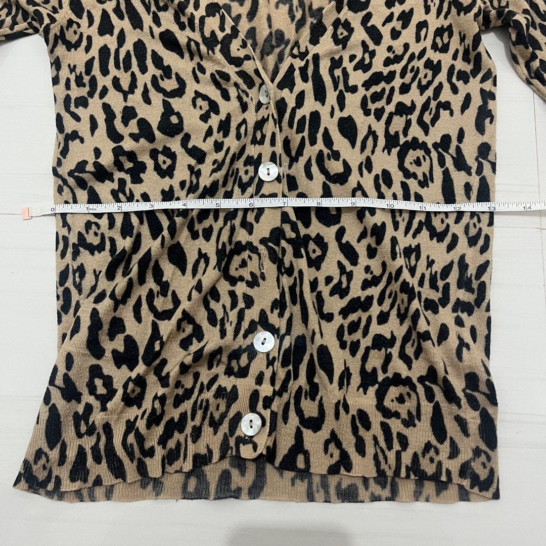 Zara Leopard Cardigan Women s Fashion Coats Jackets and Outerwear on Carousell
