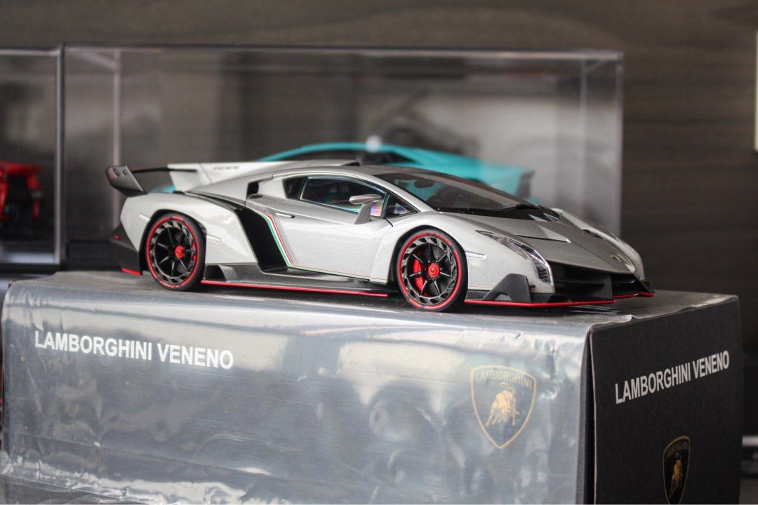 1/18 Autoart Signature Lamborghini Veneno, Hobbies & Toys, Toys
