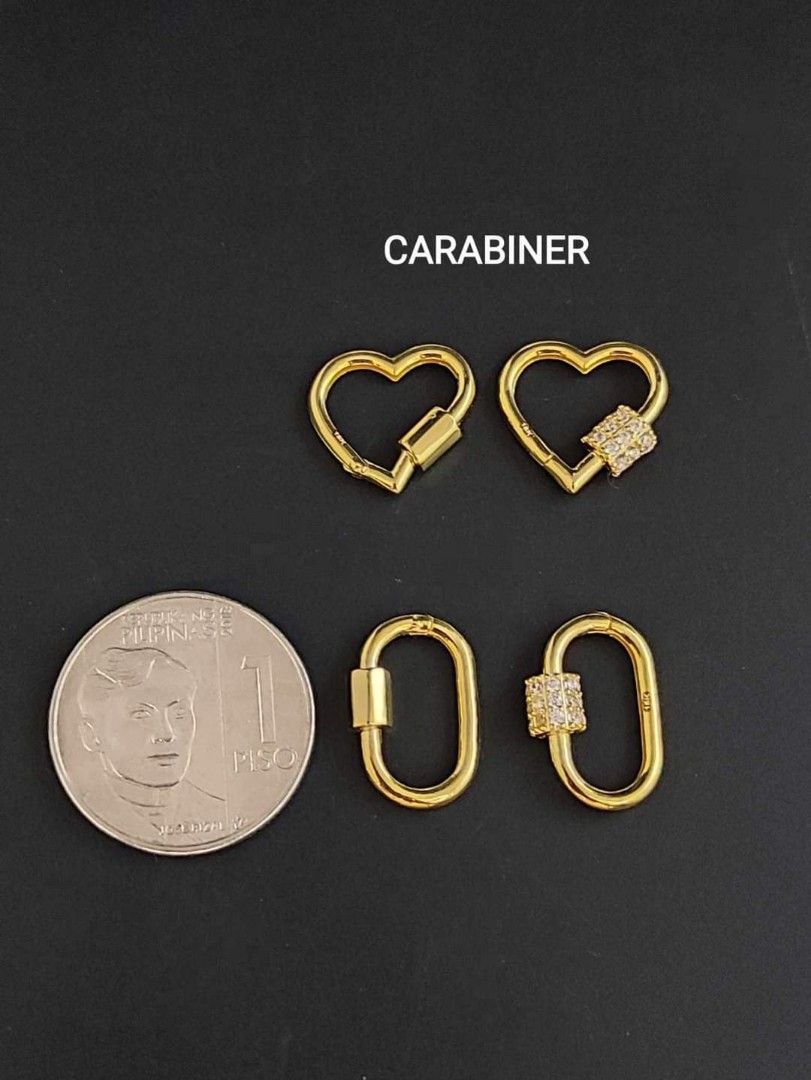 18K Saudi Gold carabiner (Category: Necklaces) located in Manila. Submitted by bhelgoldseller2ndaccount (Listing ID 1309451111, Image 1). Description: New!!✨New!!✨New!! Authentic 18k Saudi Golds pendant 💫💫💫 💯pawnable/naisasanla 💯with high appraisal rate 💯good investment 💯Direct supplier price 😘 👉OPEN for resellers 👌👌 🌺please take time to evaluate their actual sizes and grams 👉👉Best panggift for all occasions ✅ Sold per grams not per