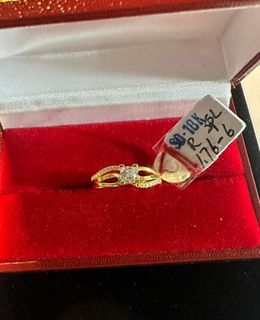 18K Saudi Gold engagement ring