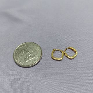 18K Saudi Gold Square Cartier Loop Earrings