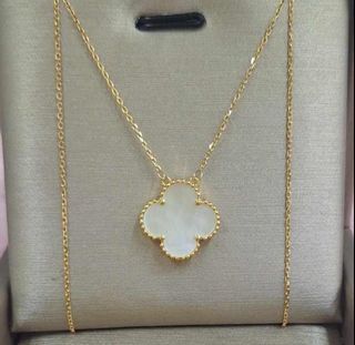 18k Saudi Gold VCA HK  Setting 16-18" Mother of Pearl Necklace
