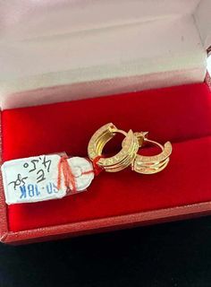 18k yg Saudi gold earrings