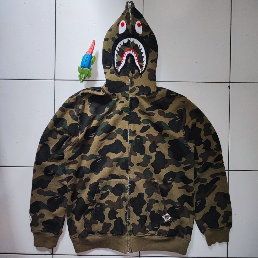 Harga jaket a bathing ape online