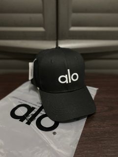 Alo Yoga Off-Duty Black White Structured Velcro Adjustable Cap