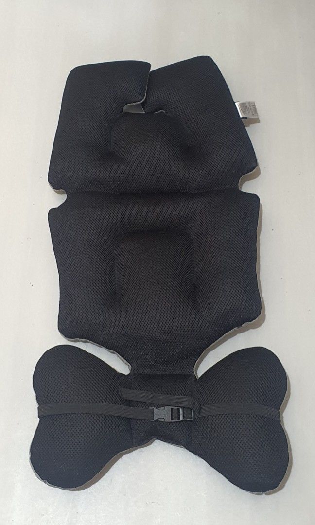 Borny Stroller Pad (Category: Strollers) located in Quezon City. Submitted by fabfindsph (Listing ID 1309503439, Image 2). Description: Original Borny strollwr pad Condition: Like new, with box No issue at all No bargaining.