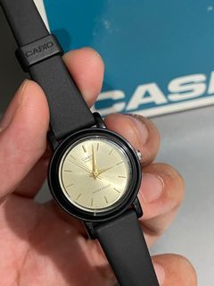 Casio Black & Gold Women's Watch LQ-139