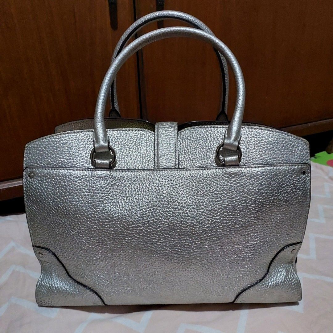 Coach Mercer Satchel Women s Fashion Bags Wallets Cross body Bags on Carousell