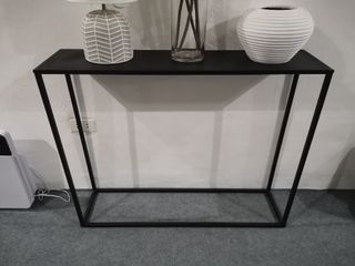 Console Table (Nordic style)
