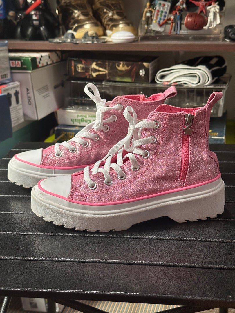 Sparkly pink converse outlet