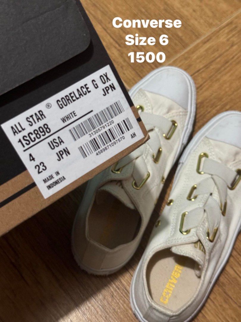 Converse size6 (Category: Sneakers) located in Taytay. Submitted by kylebern (Listing ID 1309435517, Image 2). Description: Used twice only Like new With box Sze6 Taytay rizal loc Check my acct for more items.