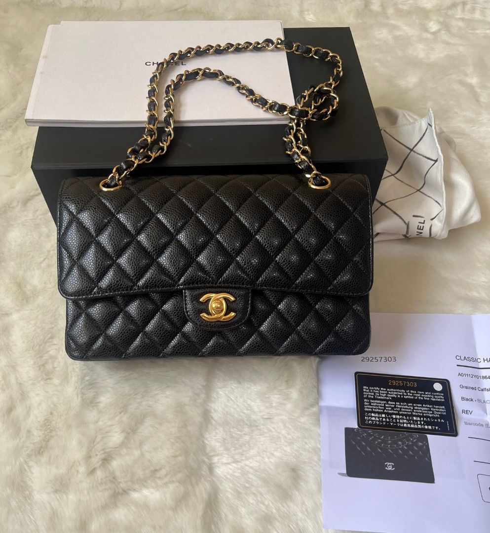 Fast Sale Preloved Chanel Classic Medium Black Caviar GHW 29 With card holo holocheck thick booklet dustbag and box No receipt Nett