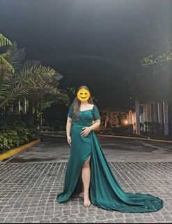 Gown (EMERALD GREEN)