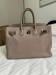 (Category: ) located in . Submitted by igcloset (Listing ID 1309394144, Image 1). Description: .