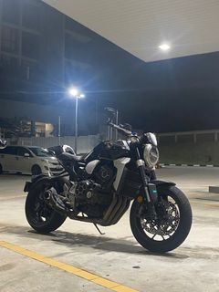 Honda CBR 150r, Motorbikes on Carousell