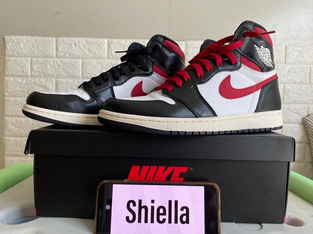 J1 Gym Red Men s Fashion Footwear Sneakers on Carousell