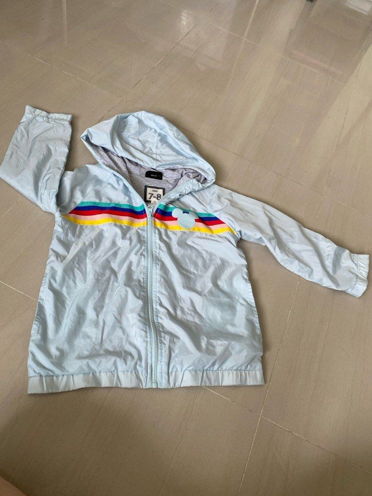 Jacket Mickey (Category: Babies & Kids Fashion) located in Singapore. Submitted by hellowu (Listing ID 1309405166, Image 1). Description: .