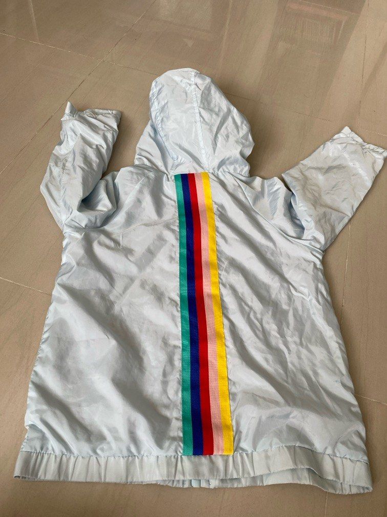 Jacket Mickey (Category: Babies & Kids Fashion) located in Singapore. Submitted by hellowu (Listing ID 1309405166, Image 3). Description: .