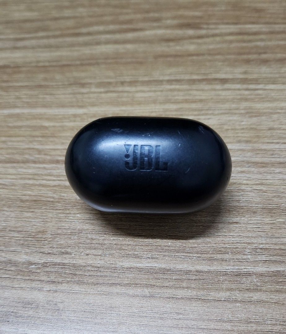 JBL Tune 115 TWS CASE ONLY Audio Headphones Headsets on Carousell