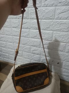 (Category: ) located in . Submitted by km_preloved (Listing ID 1309517229, Image 1). Description: .