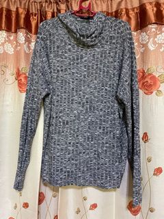 Knitted Long sleeves turtleneck