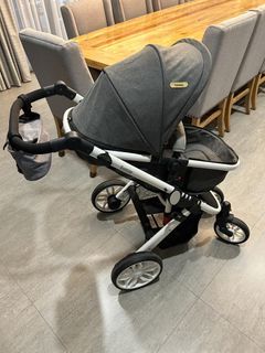 Looping Stroller with Car Seat