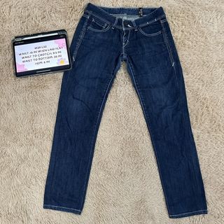 (M) Levis jeans for women tight straight elise size 28