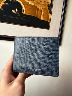 Michael Kors - Textured Genuine Leather Bi-Fold Wallet