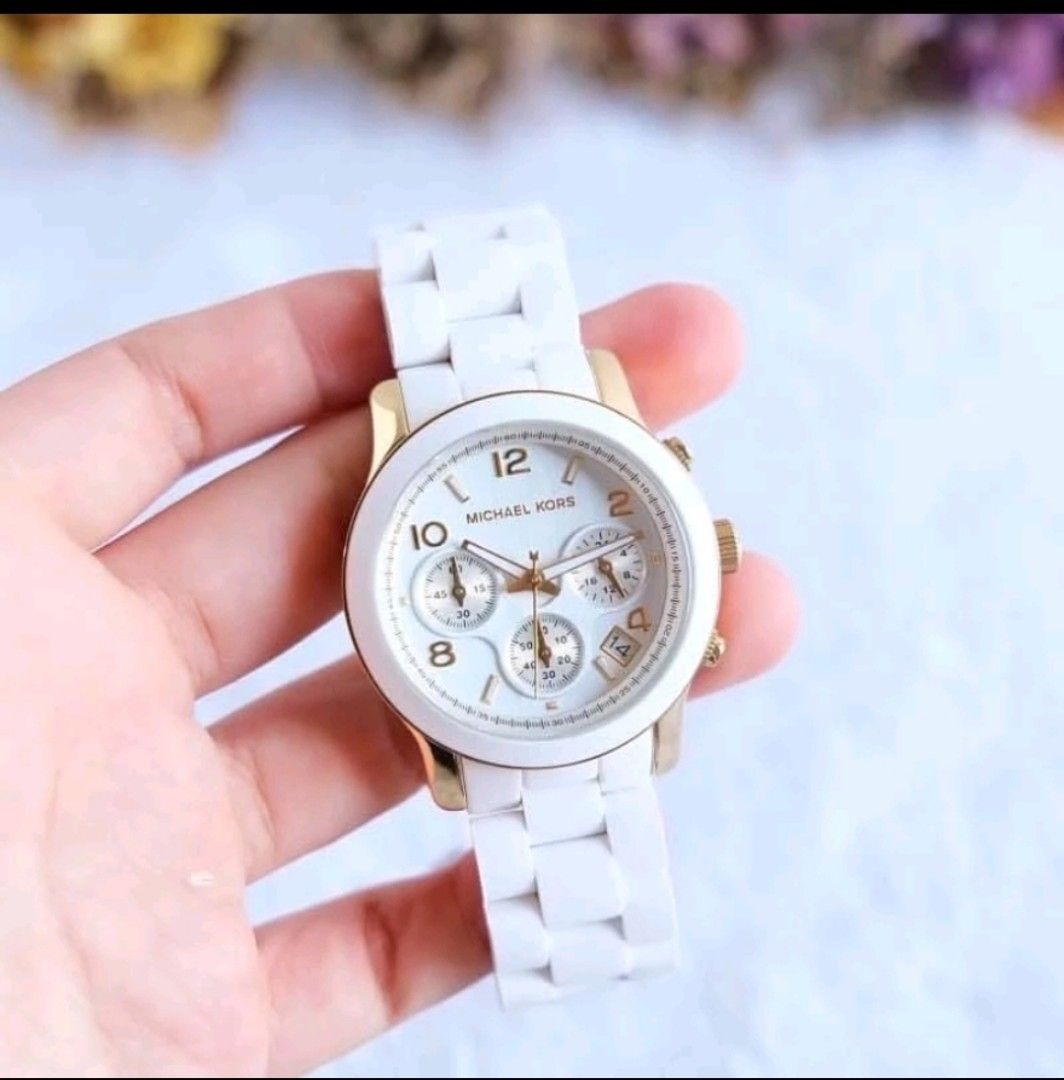 Ladies white ceramic michael kors watch hotsell
