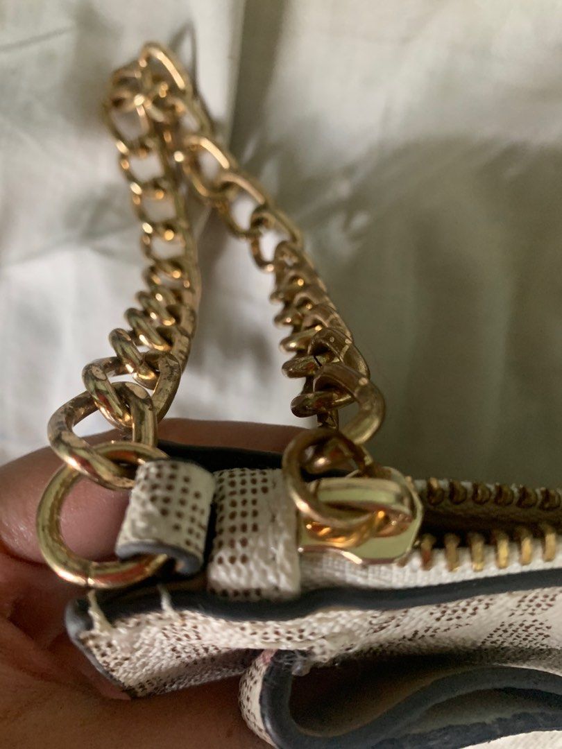 Michael Kors MK Signature Fanny Pack Belt Bag VANILLA