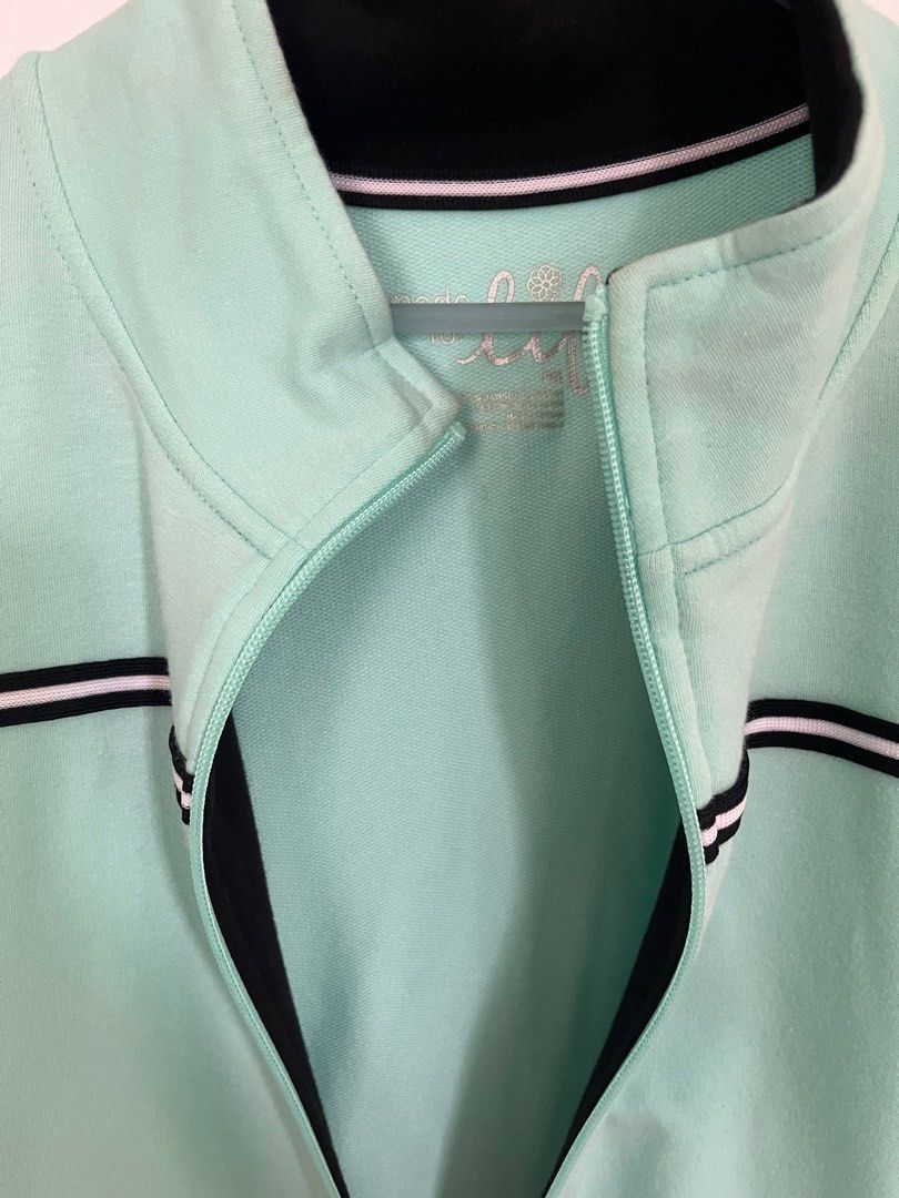 Mint Green Jacket (Category: Coats, Jackets and Outerwear) located in Marikina City. Submitted by relocatingitems (Listing ID 1309460747, Image 2). Description: .