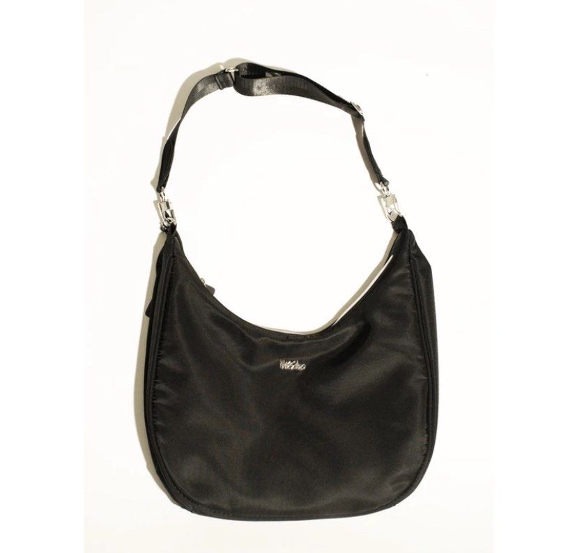 Mossimo Women s Shoulder Bag Luxury Bags Wallets on Carousell
