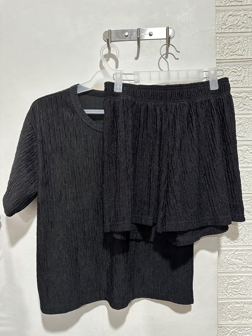 Plus Size Terno - Blouse&Short - Black (Category: Sets or Coordinates) located in Mandaluyong City. Submitted by jelay_preloved (Listing ID 1309497835, Image 3). Description: ✿ Brand New ✿ 100% new ✿ Fits medium to 2XL ✿ Fabric: Bark Crepe ✿ Blouse Width: 21.5 inches ✿ Blouse Length: 23 inches ✿ Short Length: 13.5 ✿ Short Waistline: 26-42cm ✿ Shipping not included ✿ J&T | Lalamove ✿Available: 2 sets.