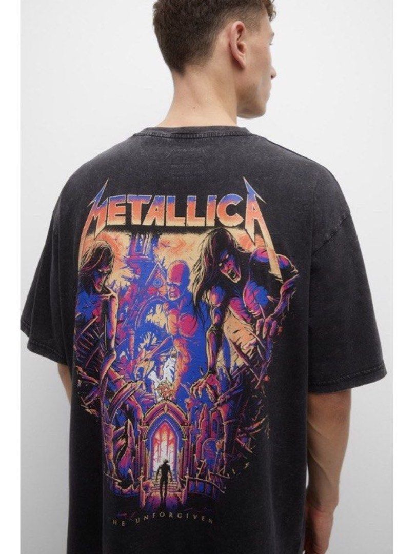 Metallica t shirt pull and bear clearance