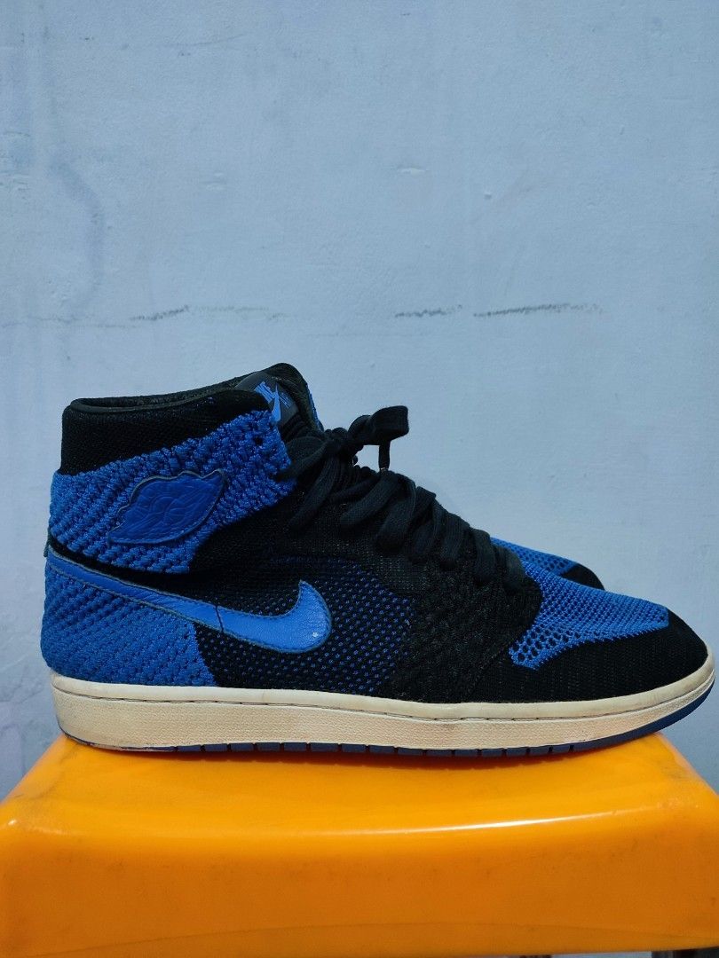 Sepatu Air Jordan Retro OG Flyknit High Royal, Nike size 44 oke ya